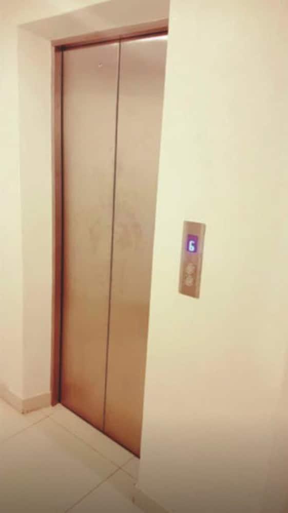 Chauhan Inn Bangkok Dış mekan fotoğraf